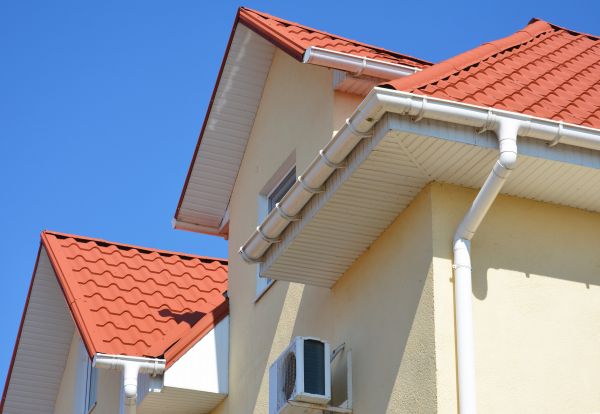 Fascia Cleaning in Madison