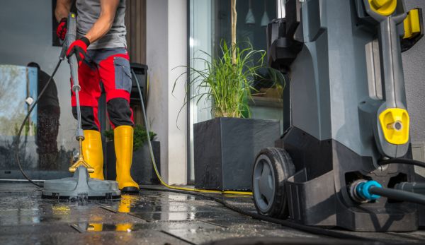 Commercial Pressure Cleaning in Madison