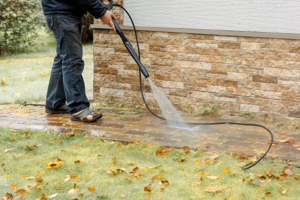 Residential Powerwashing in Madison